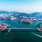 Operadores portuarios de Hong Kong buscan recuperar su posición como el centro de transporte marítimo más activo del mundo