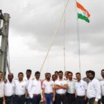 23 marinos varados del «MV Jag Anand» desembarcan en Cochin