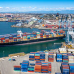 La Comisión Marítima Federal de EE.UU. insta a los «silos» del transporte de mercancías a unirse en la crisis