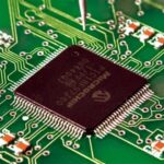 Interrupciones en la cadena de suministro provocan escasez de chips electrónicos