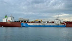 «FueLNG» completa el primer bunkering entre buques de Singapur de un petrolero alimentado con GNL
