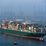 La UE dirige al transporte marítimo hacia el mercado de carbono para emisiones de los buques