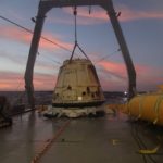 La tripulación de SpaceX se sumerge en el Atlántico