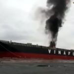 Vídeo: Incendio de un contenedor a bordo de un Buque  atracado en Vietnam