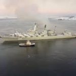 Los buques de guerra rusos ensayan la protección de la vía marítima del Ártico